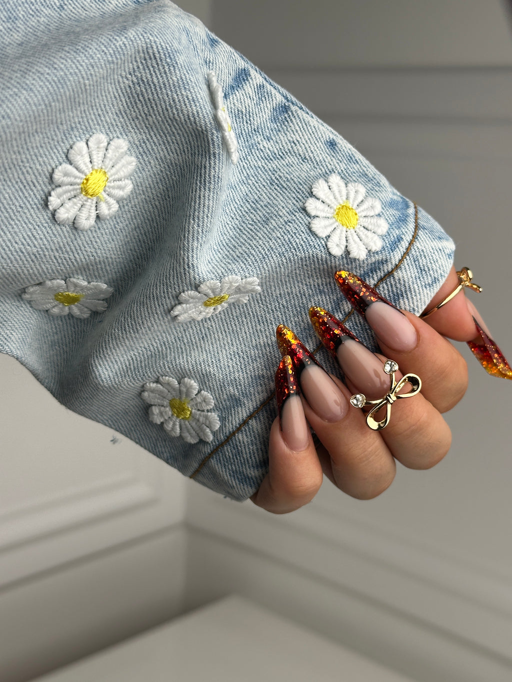 Daisy light denim