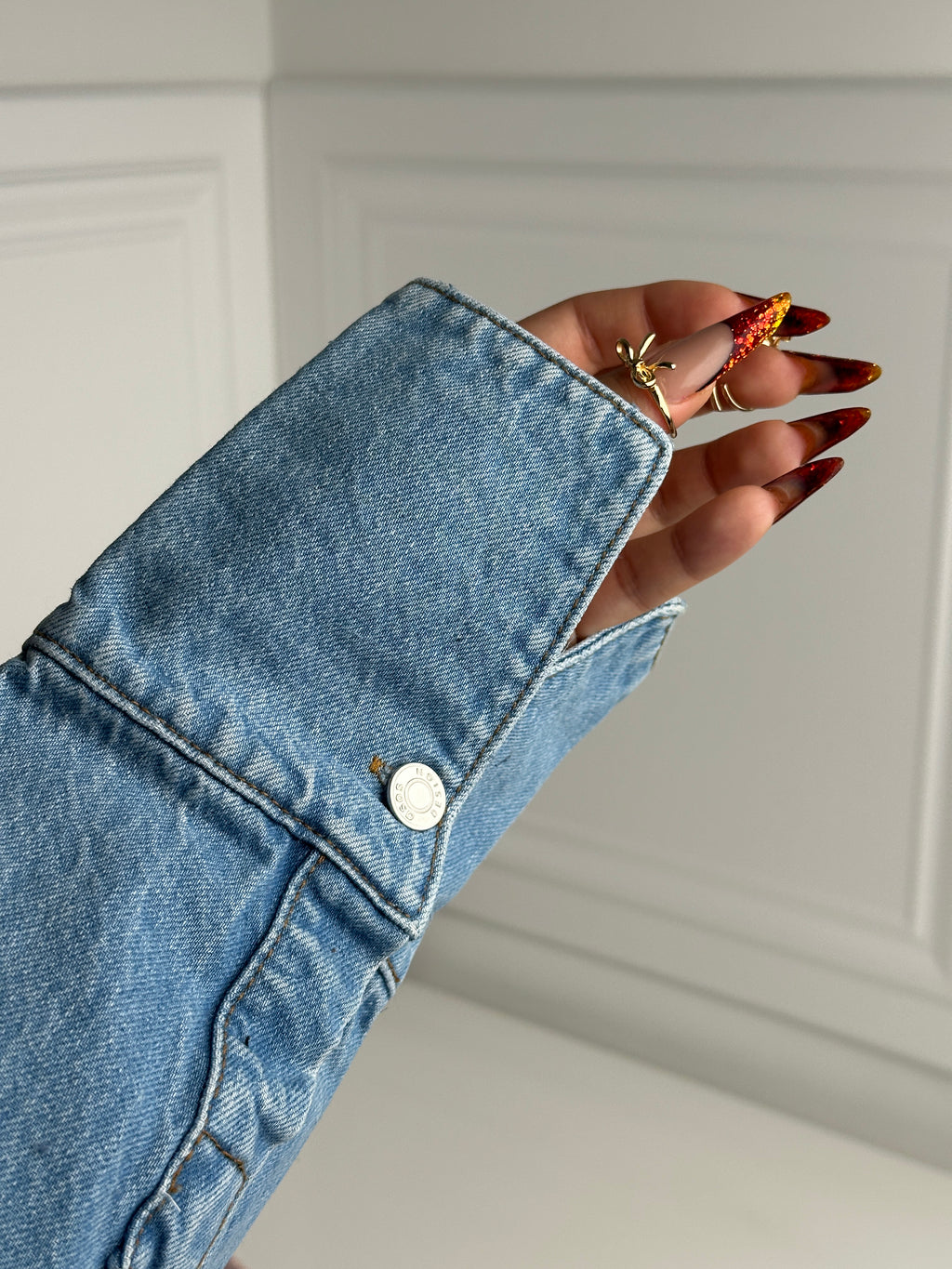 Sky Denim sleeve